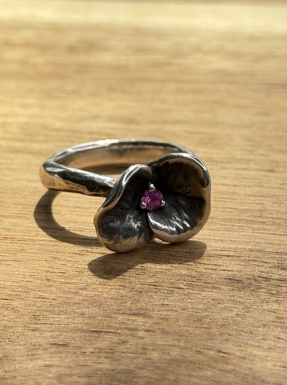 James Avery Retired Sterling Silver Petite Blossom Ring Pink Sapphire Size 5.5